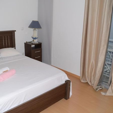 Apartamento Terra Branca Praia Exterior photo