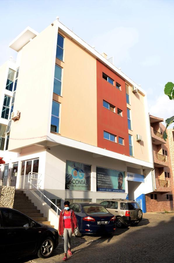 Apartamento Terra Branca Praia Exterior photo